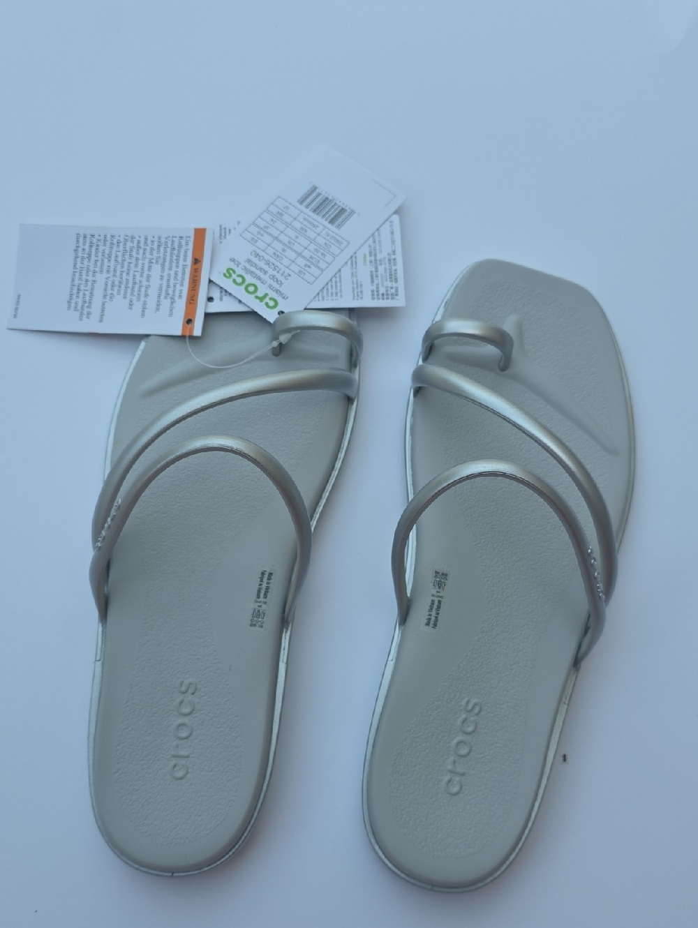 CROCS Women's Silver Metallic Toe Loop  Triple-Strap Slide Sandals